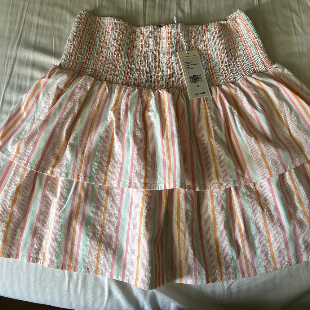 Vineyard Vines skirt NWT